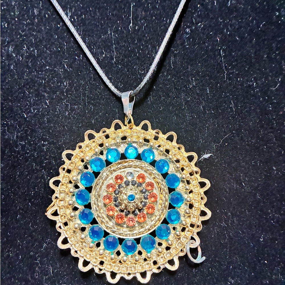 Gold Tone Necklace w/ Blue & Orange Crystal Pendant – Elegant Statement Jewelry